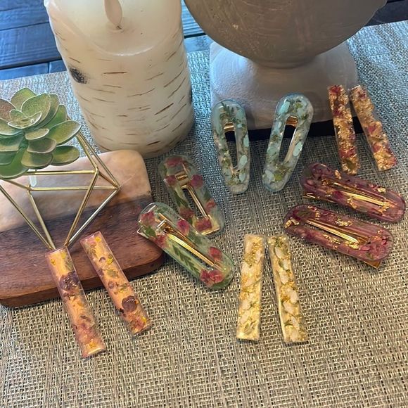 Accessories - #1 Pressed Flower Hair Clip Set of 2